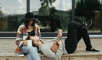 Haus-Familie-Wohnen-Garten-Land-Serie-31-03